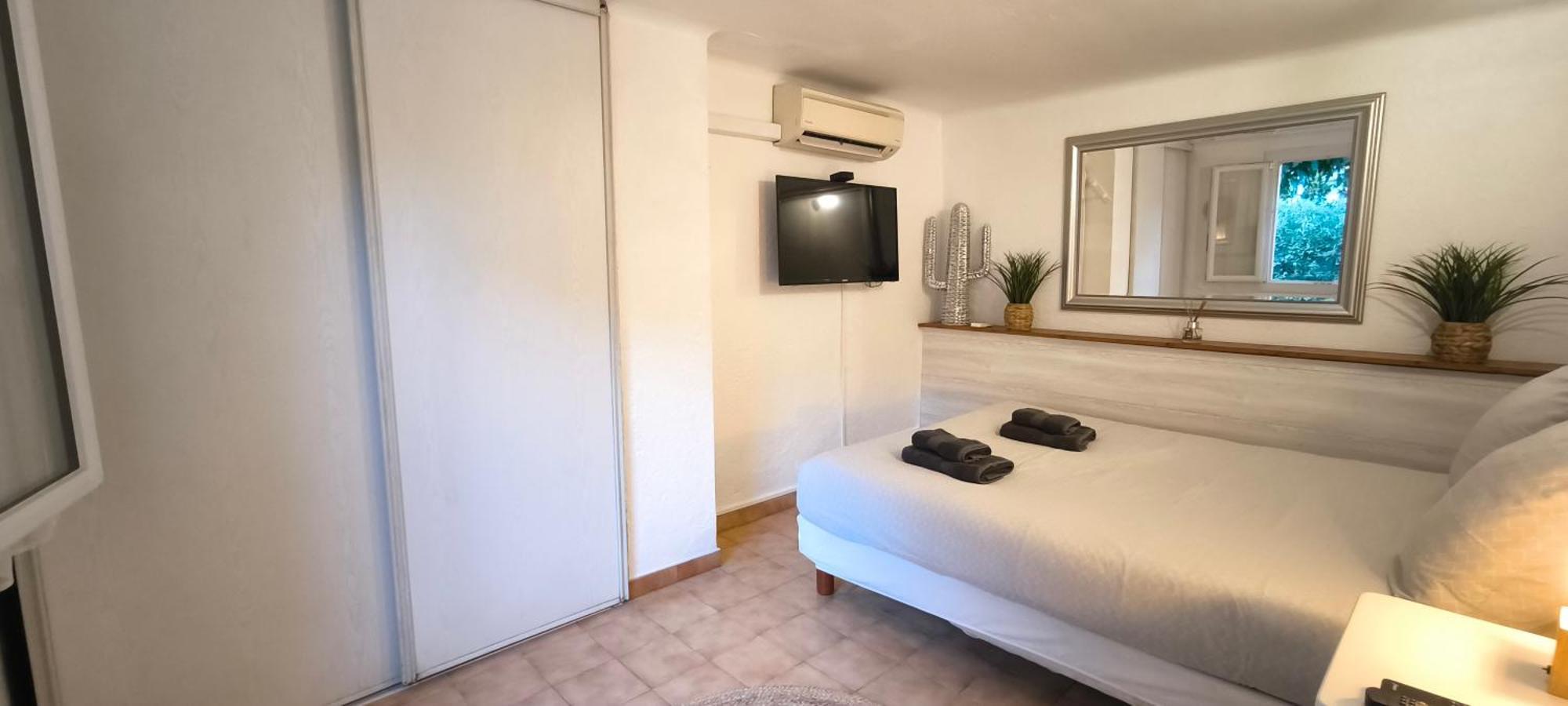 Cote Jardin - T2 Avec Terrasse Couverte Et Jardin Apartment *